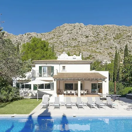 Villa On The Foot Of La Font Hills *