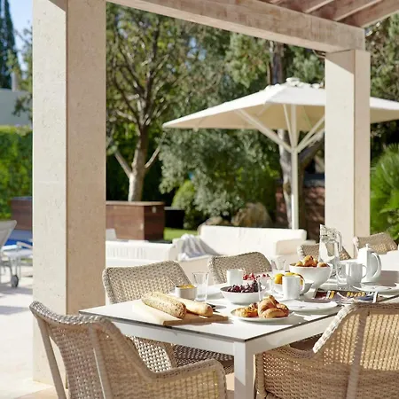 Villa On The Foot Of La Font Hills *