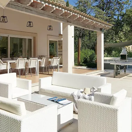 Villa On The Foot Of La Font Hills